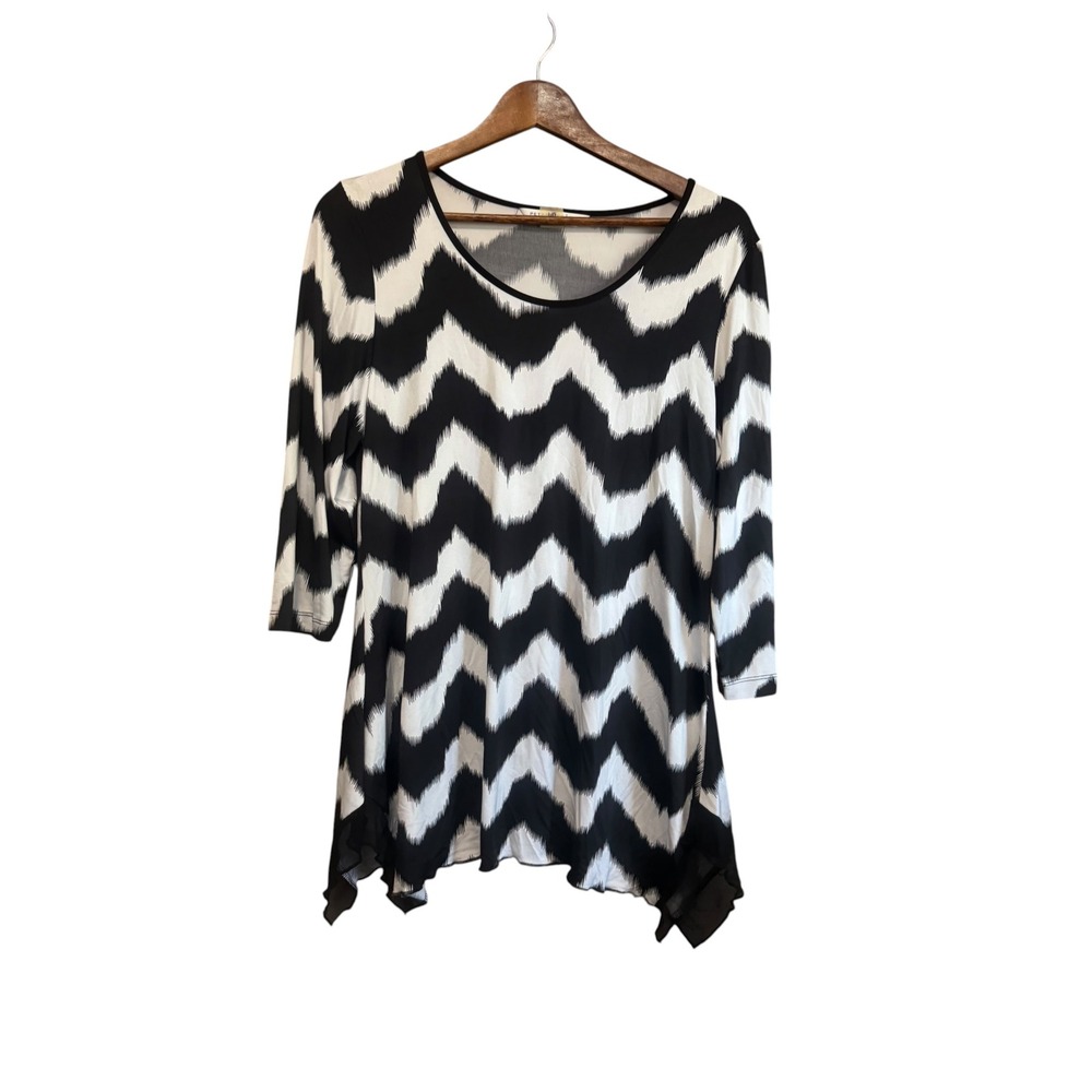 Peter Nygard Tunic Women PM Black White Excellent Ikat Chevron Mesh Hem